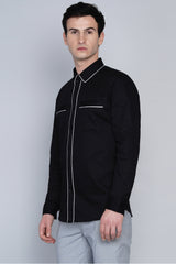 VARBERG- BLACK SHIRT WITH WHITE PIPING DETAIL