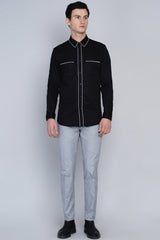 VARBERG- BLACK SHIRT WITH WHITE PIPING DETAIL